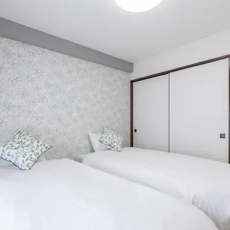 Teioh Nishi Shinsaibashi Apartment Osaka Exterior photo